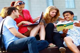 NĂM 2022 CÓ NÊN ĐI DU HỌC ANH KHÔNG ? TOP NHỮNG LÝ BẠN NÊN ĐẾN UK