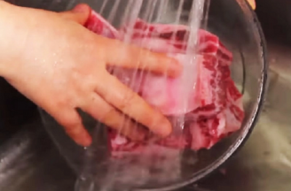 Cách làm sườn bò Úc nướng mật ong ngon khó cưỡng